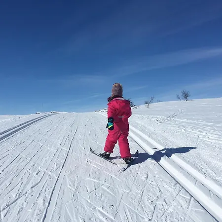 Апартаменты Modern 4-bedroom *